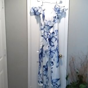Women's Clothing blue and white floral romper
